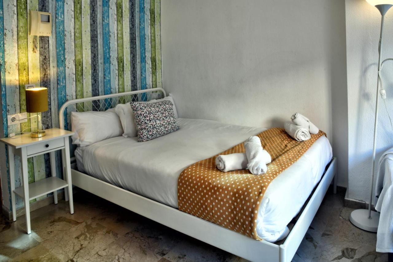 Wonderstays Apartamentos Vela Málaga Exteriör bild