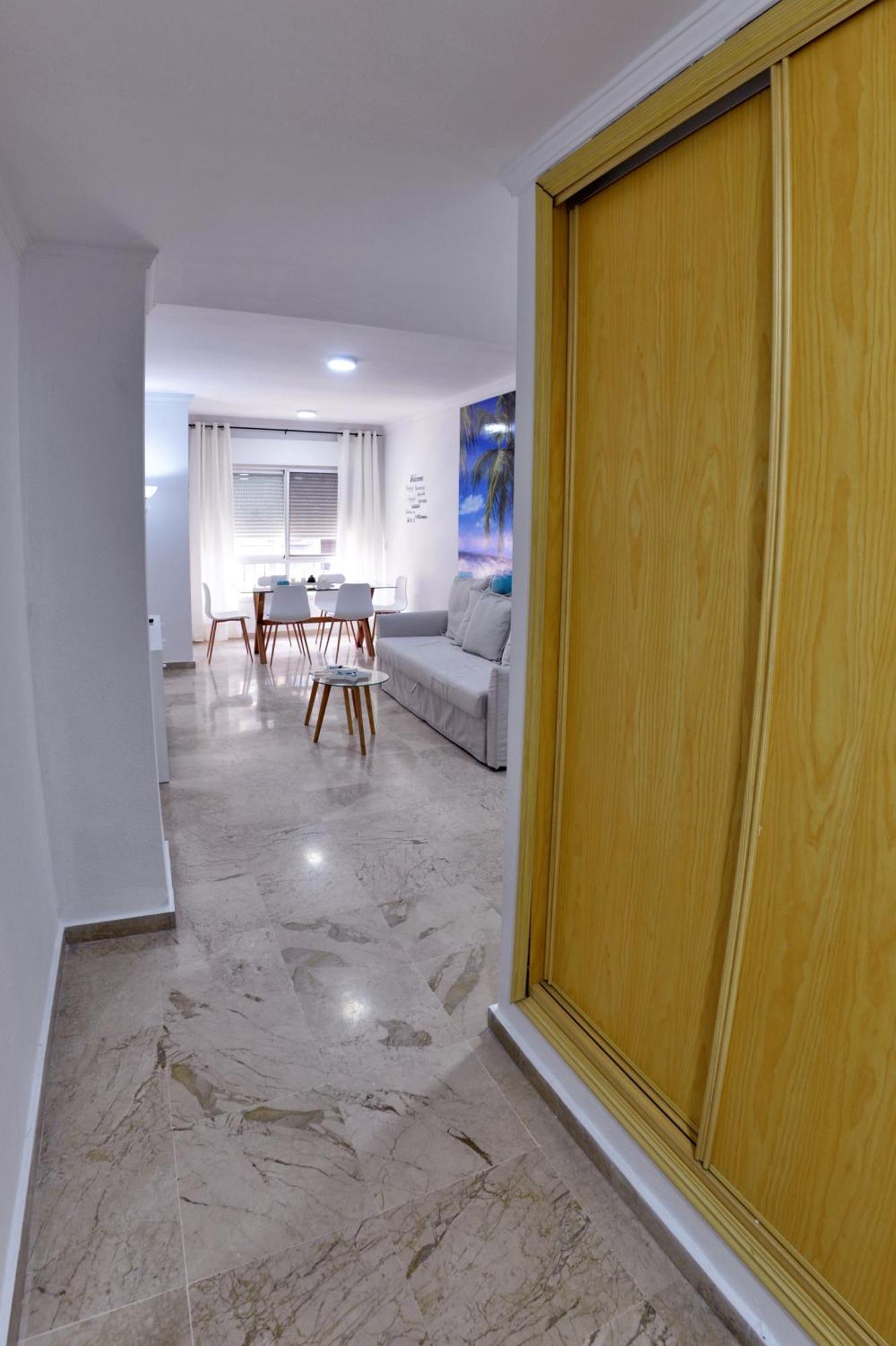 Wonderstays Apartamentos Vela Málaga Exteriör bild