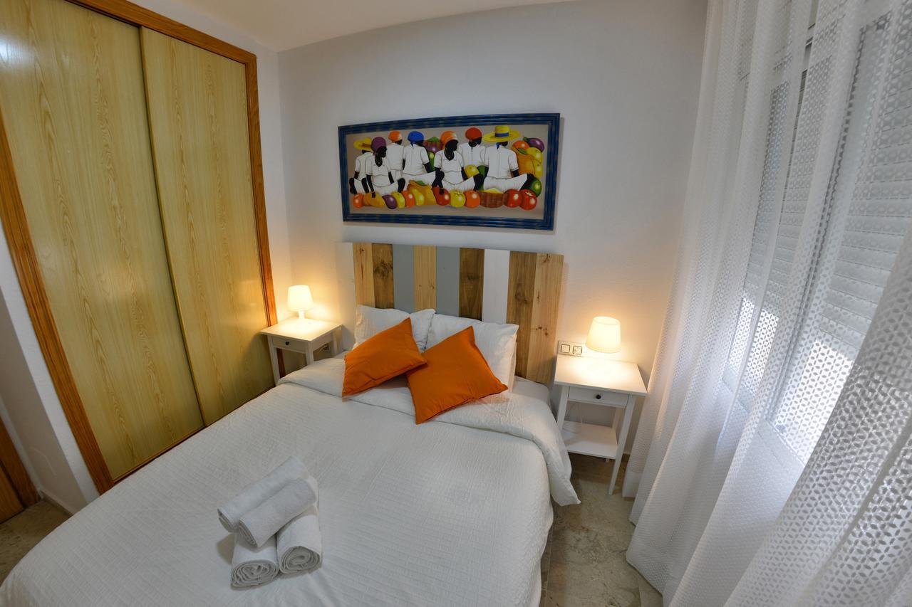Wonderstays Apartamentos Vela Málaga Exteriör bild
